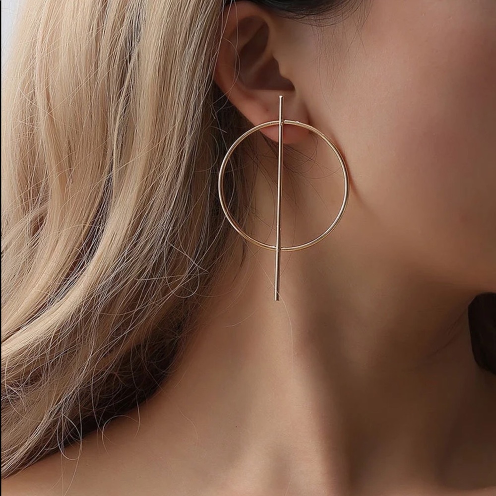 ❄️ NEW Golden Modern Earrings Hoops